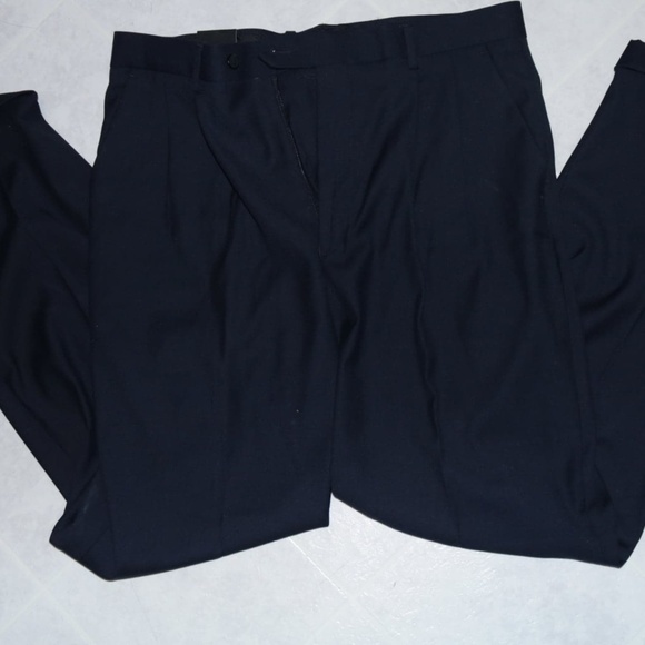 🆕️NWT Trade in Motion Black slacks NWT - Picture 3 of 3